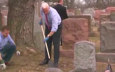 pencecleancemetary_small Vice-President Pence Helps Clean Up Vandalized Jewish Cemetery World News  
