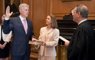 gorsuchswornin_small1 Conservatives Should Stop Celebrating Gorsuch and Start Limiting the Supreme Court Conservatives  