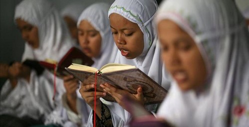 islam_small Franklin Graham: ‘Politicians Should Stop Saying Islam Is a Religion of Peace’ Religion  